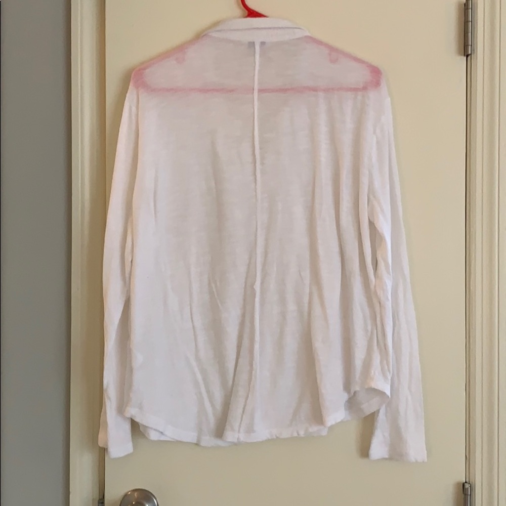 COPY - Lucky Brand Top 🤍 - Picture 2 of 4